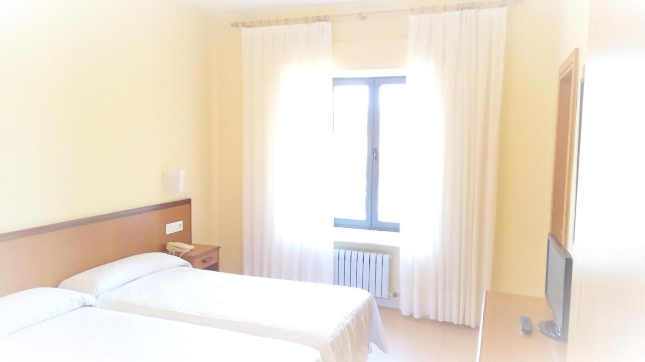 Hotel Balneario De Retortillo Bilik gambar